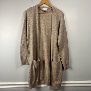 By Anthropologie Tan lightweight two pocket cardigan size large wool blend